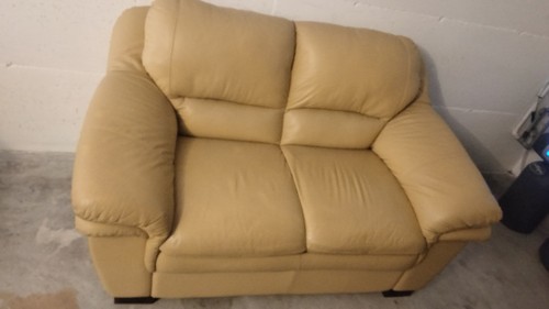 Regalo Divano in pelle due posti