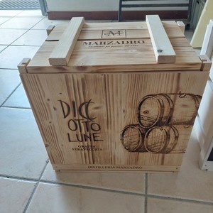 Cassette in legno distilleria Marzadro