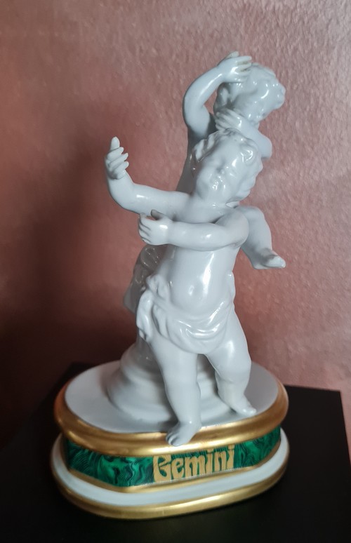 Figurina Porcellana  Mangani vintage  '    GEMINI 