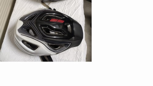 Vendo CASCO DA BICI usato,
